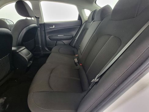 Used 2020 Kia Optima LX image 14