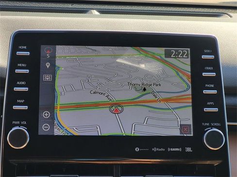 Used 2020 Toyota Avalon Limited image 21