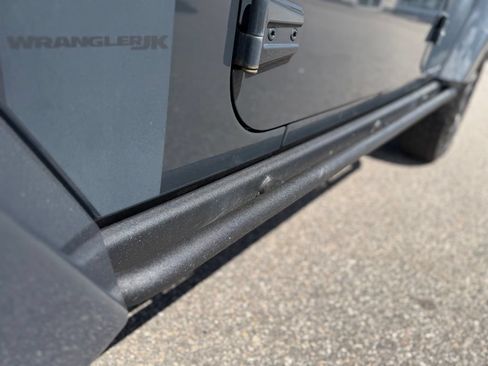 Used 2018 Jeep Wrangler Unlimited Sport AWD/4WD image 14