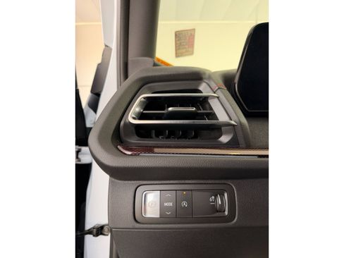 Used 2026 Chevrolet Traverse RS image 13