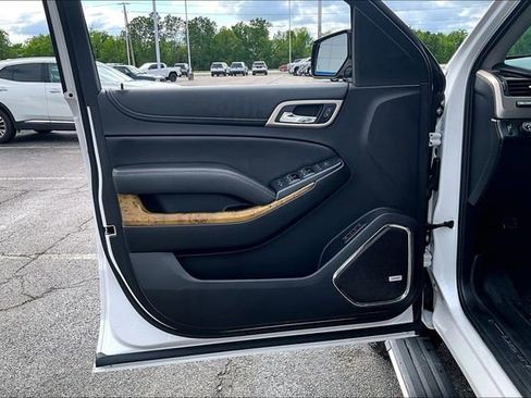 Used 2017 GMC Yukon Denali w/ Open Road Package AWD/4WD image 20