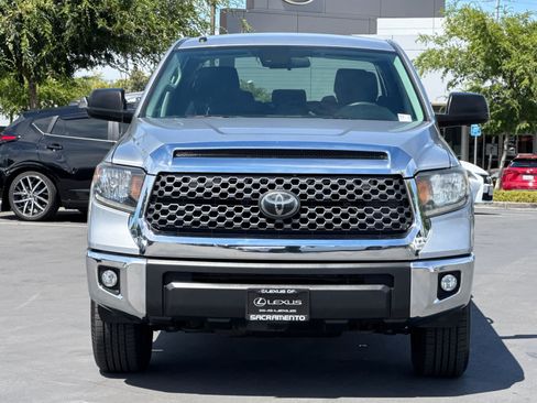 Used 2018 Toyota Tundra SR5 AWD/4WD image 10