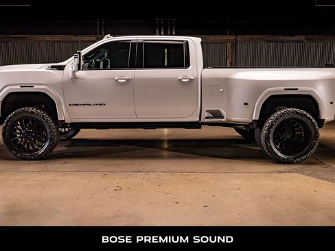 Used 2025 GMC Sierra 3500 Denali Ultimate image 6