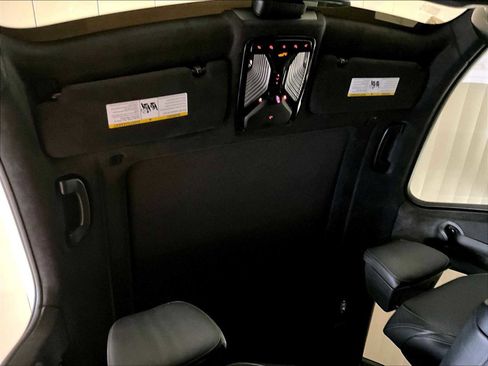 Used 2021 BMW X7 M50i w/ Executive Package image 25