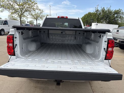 Used 2017 Chevrolet Silverado 1500 LT w/ All Star Edition AWD/4WD image 15