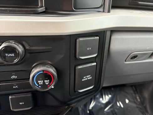 Certified 2024 Ford F250 XLT image 30
