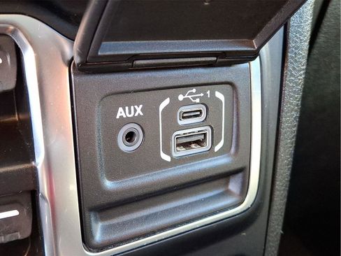 Certified 2024 Jeep Wrangler Unlimited Rubicon image 22