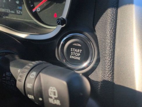 Used 2023 Mitsubishi Eclipse Cross SE image 17