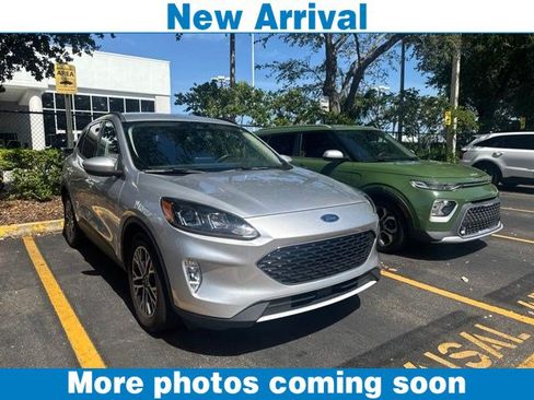 Used 2020 Ford Escape SEL FWD image 1