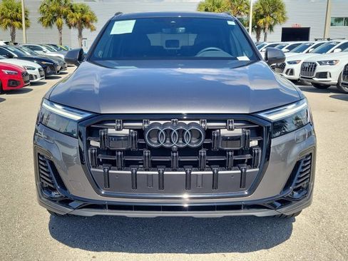 Used 2025 Audi Q7 3.0T Premium Plus w/ Premium Plus Package image 2