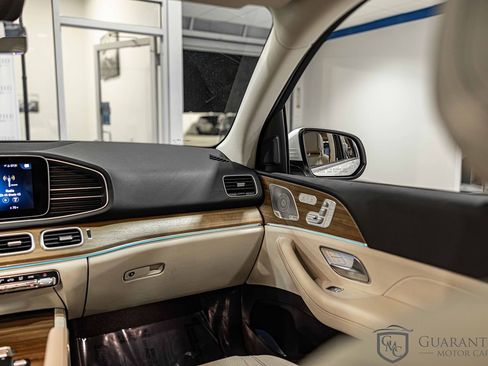 Used 2023 Mercedes-Benz GLE 350 4MATIC w/ 3rd Row Seat Package image 39