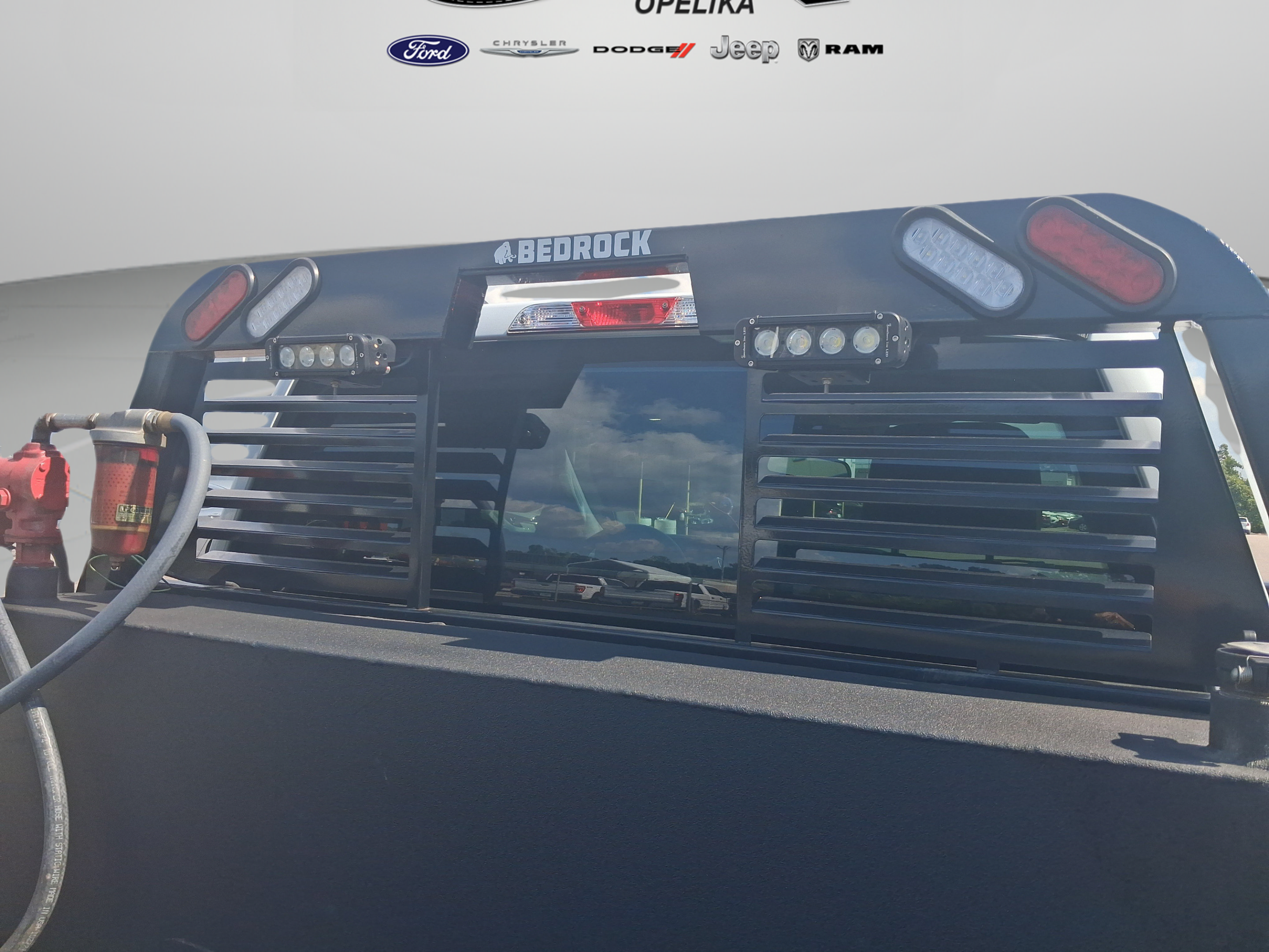 Used 2023 Ford F550 4x4 Regular Cab Super Duty image 29