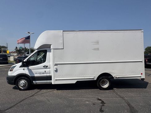 Used 2023 Ford Transit 350 Low Roof DRW AWD image 4