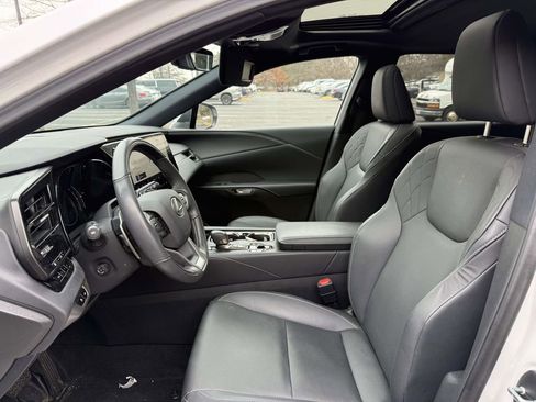 Used 2023 Lexus RX 350 Premium w/ Cold Area Package image 14