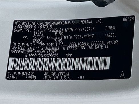New 2026 Toyota Sienna LE FWD image 29
