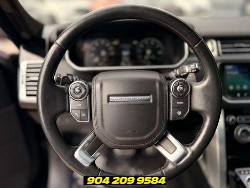 Used 2017 Land Rover Range Rover Supercharged AWD/4WD image 19