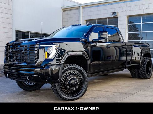 Used 2026 GMC Sierra 3500 Denali Ultimate image 5