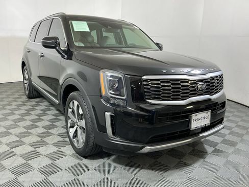 Used 2020 Kia Telluride S FWD image 4