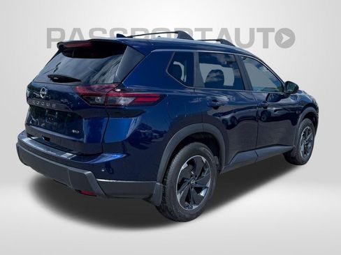 Certified 2025 Nissan Rogue SV w/ SV Premium Package image 5