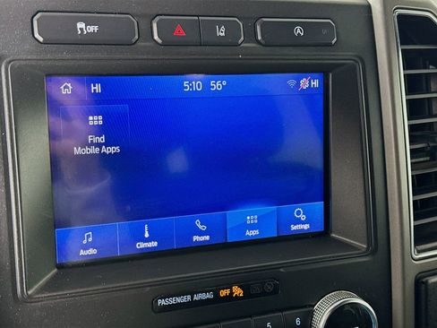 Used 2020 Ford Expedition XLT image 14