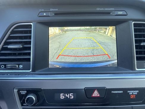 Used 2017 Hyundai Sonata SE w/ Cargo Package FWD image 25