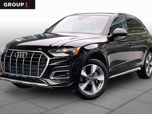 Used 2023 Audi Q5 2.0T Premium w/ Convenience Package AWD/4WD image 1