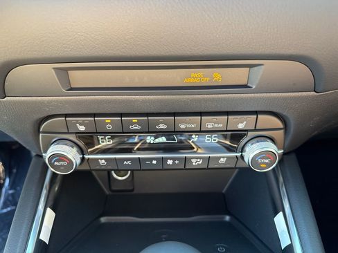 Used 2025 MAZDA CX-5 Carbon Edition image 23