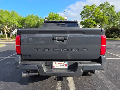 New 2026 Toyota Tacoma TRD Off-Road AWD/4WD image 10