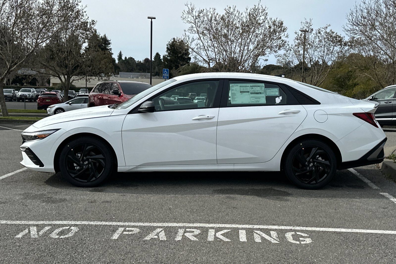 Used 2026 Hyundai Elantra Sport FWD image 7
