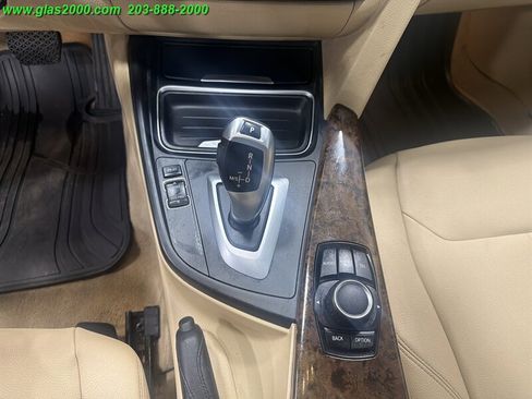 Used 2014 BMW 320i xDrive Sedan AWD/4WD image 27