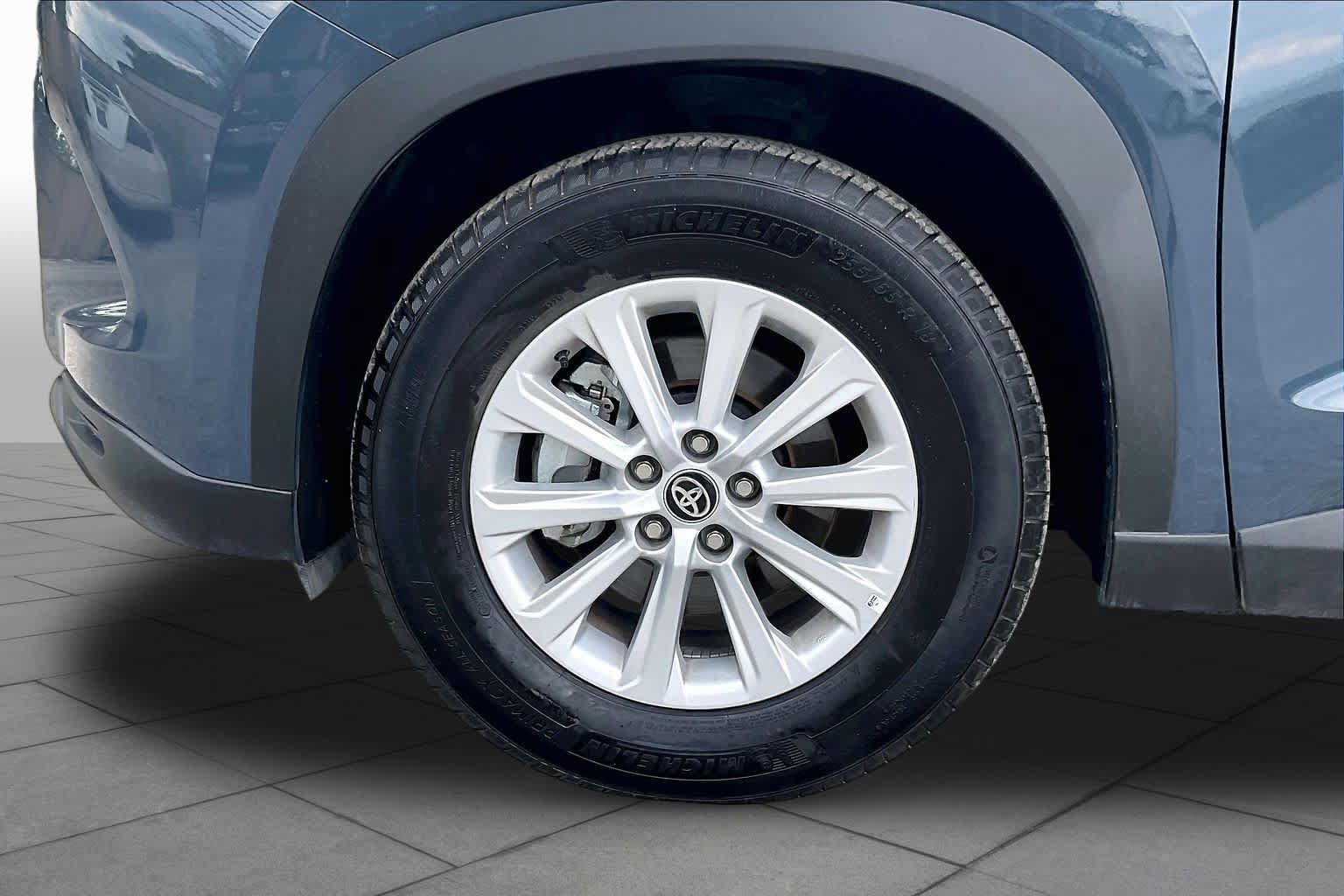 Used 2026 Toyota Grand Highlander AWD image 11