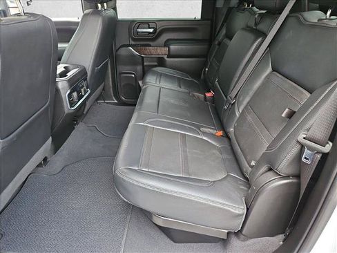 Used 2023 GMC Sierra 3500 Denali w/ Denali Ultimate Package AWD/4WD image 18