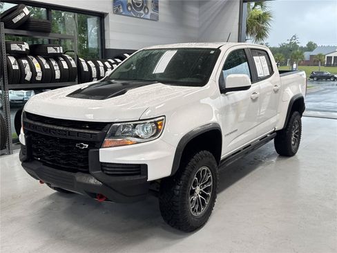 Used 2022 Chevrolet Colorado ZR2 AWD/4WD image 7