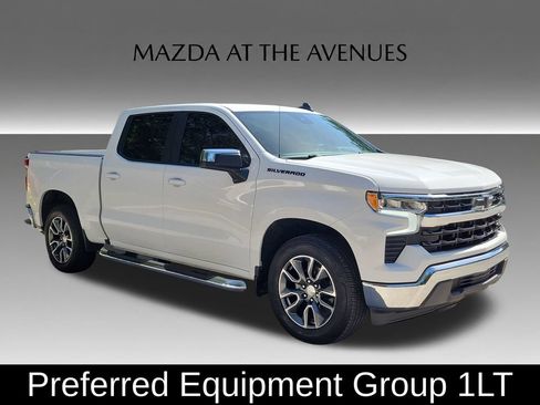 Used 2023 Chevrolet Silverado 1500 LT w/ Protection Package RWD image 3