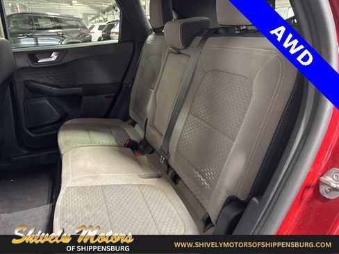 Used 2020 Ford Escape SE image 27