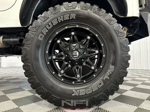 Used 1991 Jeep Wrangler S image 22