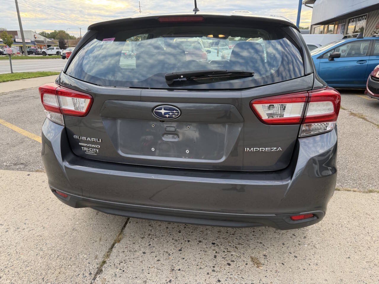 Used 2018 Subaru Impreza 2.0i AWD/4WD image 6