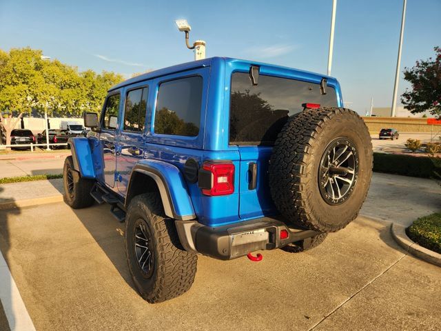 Used 2025 Jeep Wrangler Unlimited Rubicon AWD/4WD image 4