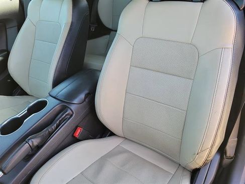 Used 2020 Ford Mustang Premium RWD image 5