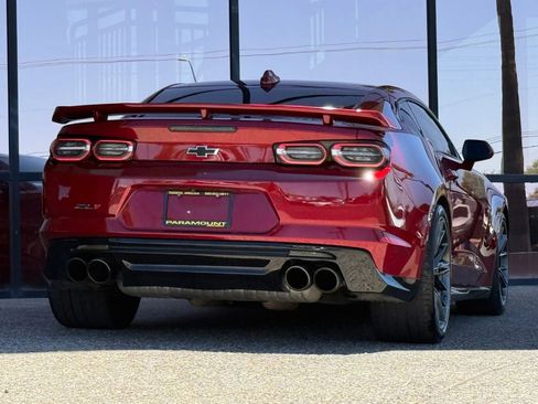 Used 2021 Chevrolet Camaro ZL1 RWD image 11
