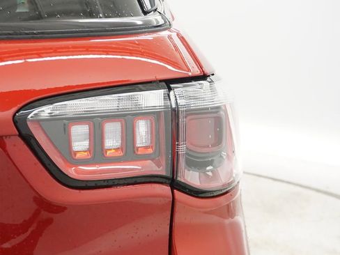 New 2026 Jeep Compass Limited image 19