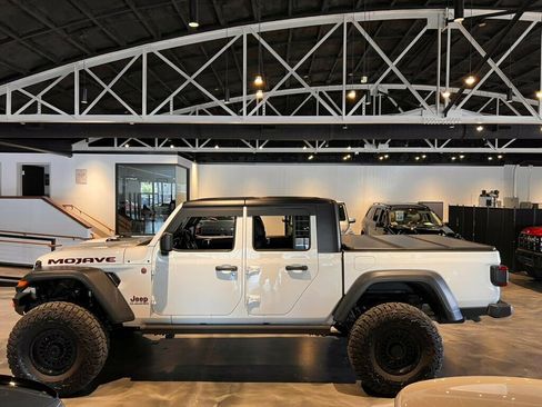 Used 2021 Jeep Gladiator Mojave w/ LED Lighting Group image 2