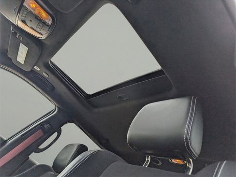 Used 2022 Dodge Durango SRT w/ Premium Interior Group image 19