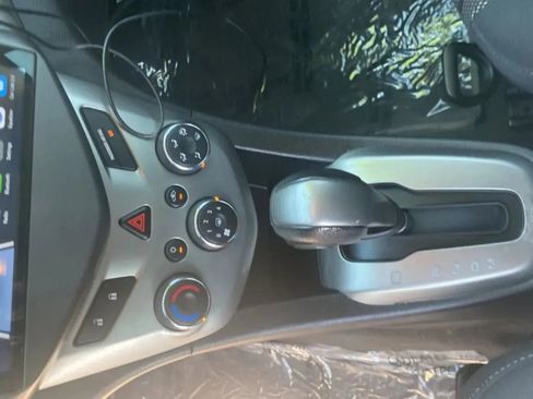 Used 2016 Chevrolet Sonic LT FWD image 12