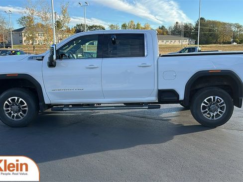 Used 2024 GMC Sierra 2500 SLE w/ SLE Convenience Package image 4