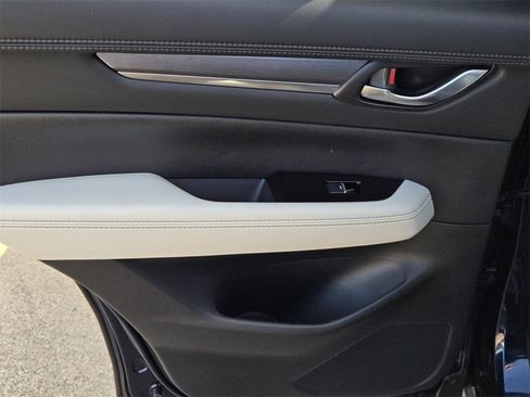 New 2025 MAZDA CX-5 AWD 2.5 S w/ Premium Plus Pkg image 12