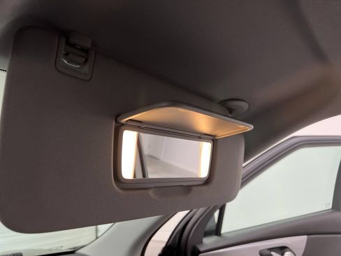 Used 2025 Chevrolet Blazer LT FWD image 67