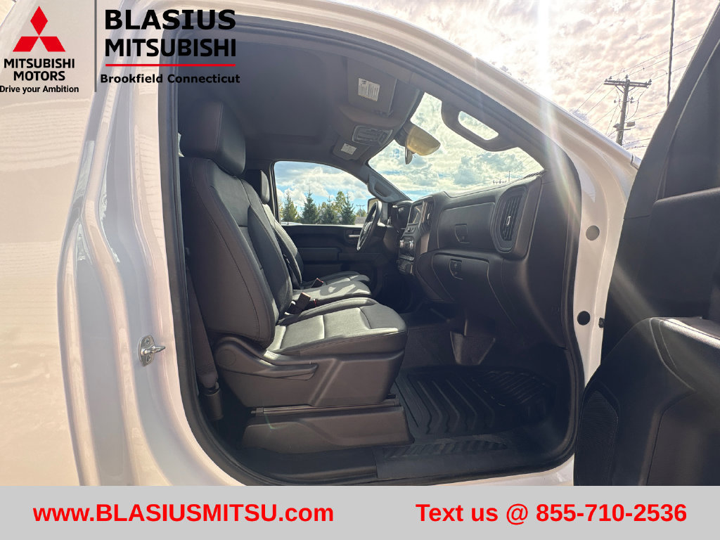 Used 2025 GMC Sierra 2500 Pro w/ 1SA Pro Safety Plus Package AWD/4WD image 33