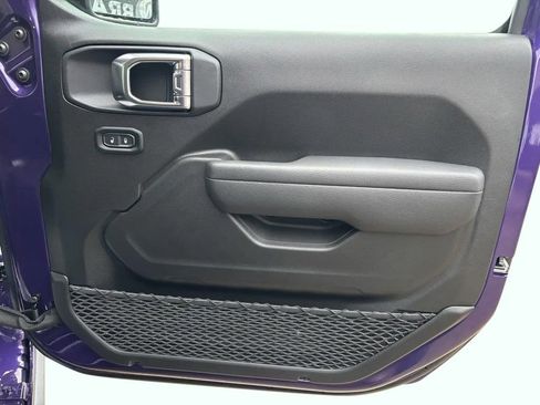 New 2026 Jeep Gladiator Mojave w/ Safety Group image 29