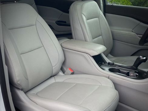 Used 2019 GMC Acadia SLT w/ LPO, Floor Liner Package FWD image 33